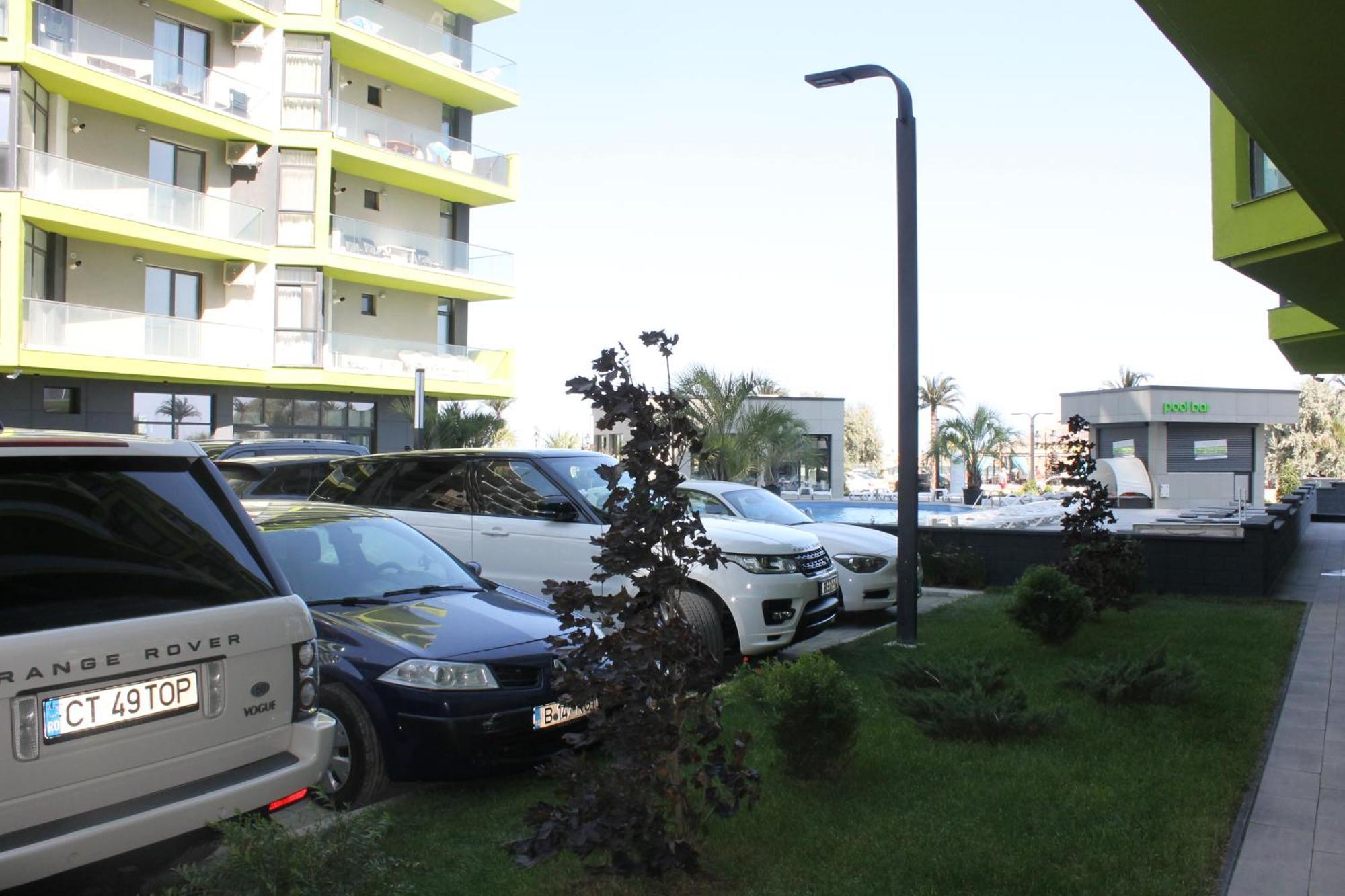 On Beach-Mamaia Residence Năvodari Exteriör bild