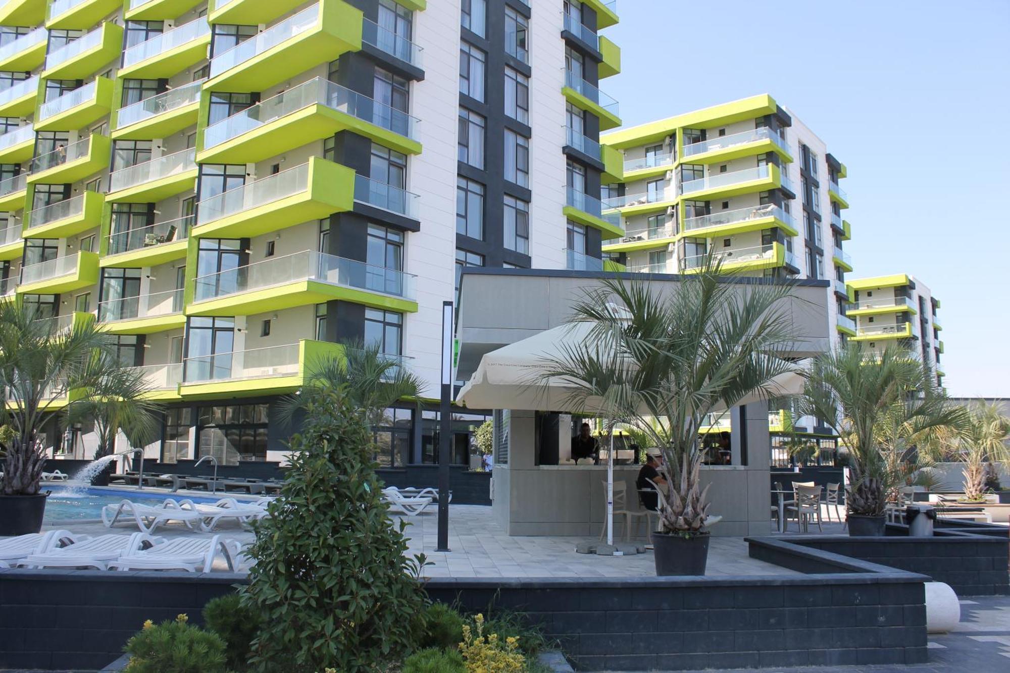 On Beach-Mamaia Residence Năvodari Exteriör bild
